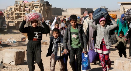 Musul'dan ka&ccedil;ışlar devam ediyor