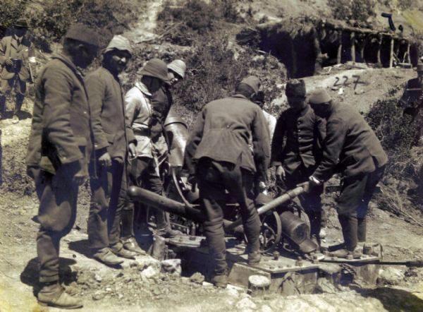 tsk_arsivinden_canakkale_zaferi_fotograflari_1426344413_1241.jpg