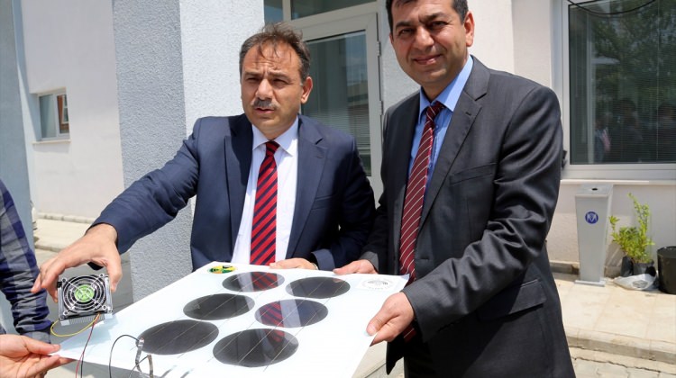 Abant İzzet Baysal Üniversitesinde güneş pili ve paneli prototipi üretildi Abant İzzet Baysal Üniversitesinde güneş pili ve paneli prototipi üretildi