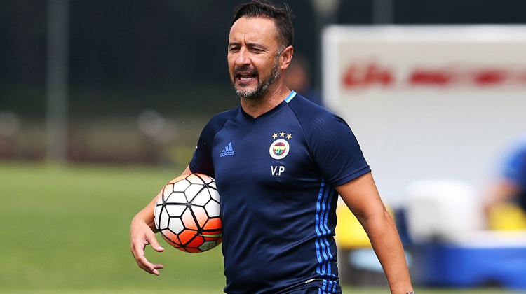 Fenerbahçe, Pereira'yı mumla aradı Fenerbahçe, Pereira'yı mumla aradı
