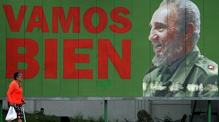 Fidel Castro hayatını kaybetti