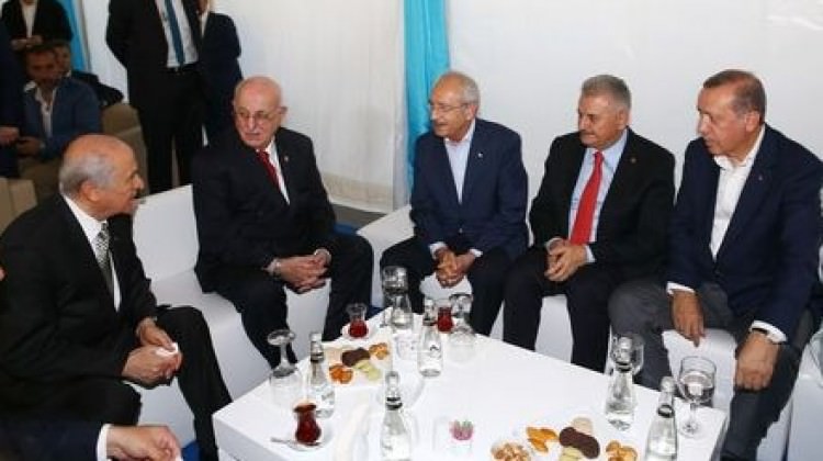 Yenikapı'daki liderlerin fotoğrafının ayrıntıları
