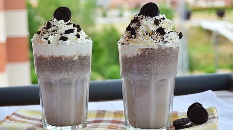 Kurabiyeli Milkshake tarifi Kurabiyeli Milkshake tarifi