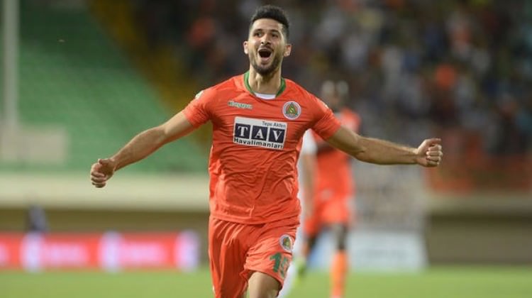 Emre Akbaba'dan transfer açıklaması Emre Akbaba'dan transfer açıklaması