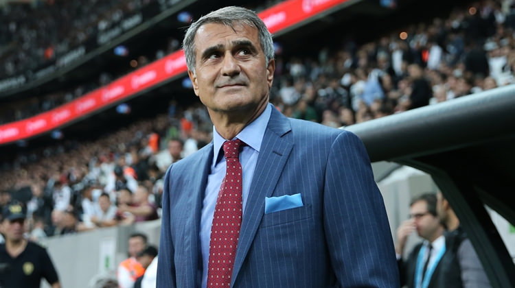 'Milli Takım'ın hocası Şenol Güneş olmalı!' 'Milli Takım'ın hocası Şenol Güneş olmalı!'