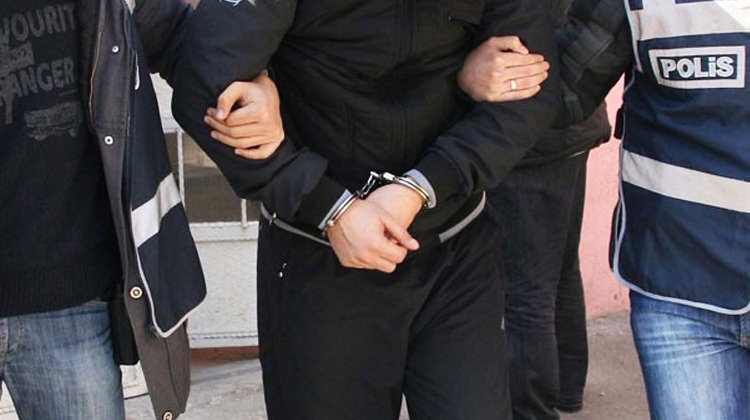 [Resim: feto_operasyonunda_mebden_kac_personel_i...5_9814.jpg]