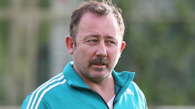 Sergen Yalçın, Osmanlıspor'un yıldızını istedi Sergen Yalçın, Osmanlıspor'un yıldızını istedi