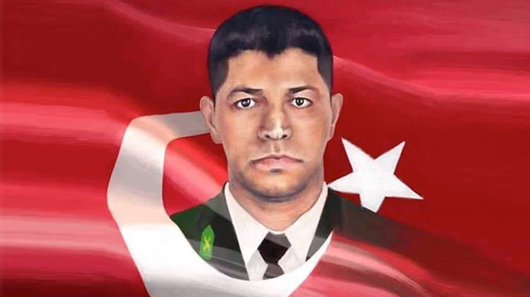[Resim: omer_halisdemirin_anisina_nigdenin_adi_d...8_3425.jpg]