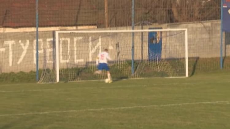 Bu gol nasıl ka&ccedil;ar? Akıllara zarar verdi!