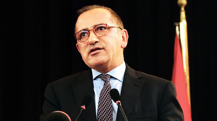 Altaylı: Emre Belözoğlu da Hakan Şükür gibi... Altaylı: Emre Belözoğlu da Hakan Şükür gibi...