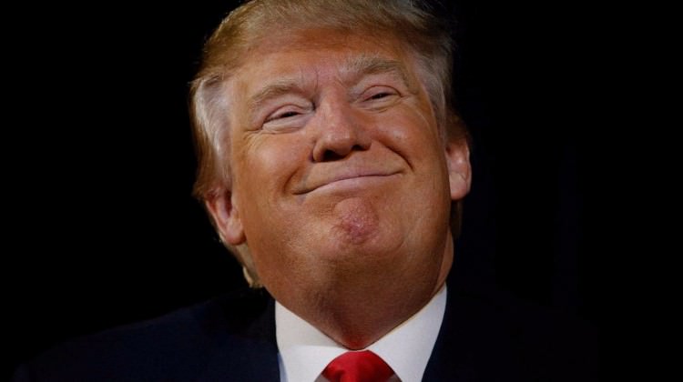 'Trump dosyasını FBI'a ben verdim!' 'Trump dosyasını FBI'a ben verdim!'
