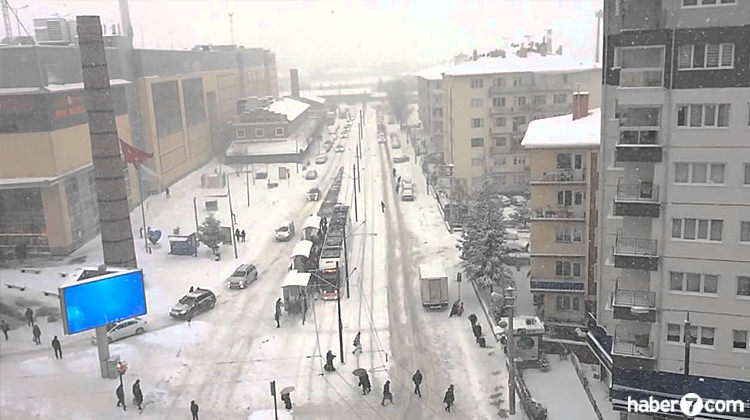 10 Ocak Eskişehir'de okullar ve üniversiteler tatil olacak mı? 10 Ocak Eskişehir'de okullar ve üniversiteler tatil olacak mı?