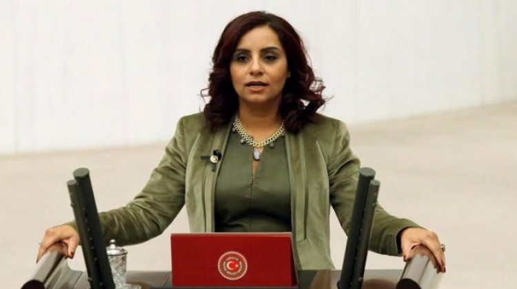 Caps'e inanan CHP'li vekil dalga konusu oldu Caps'e inanan CHP'li vekil dalga konusu oldu