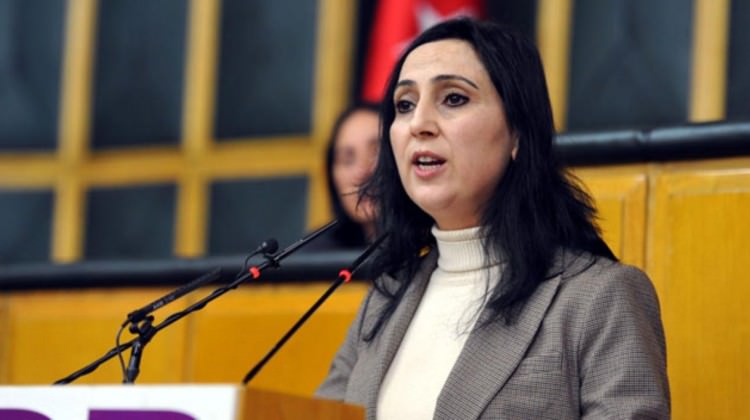 Figen Yüksekdağ'a bir kötü haber daha! Figen Yüksekdağ'a bir kötü haber daha!
