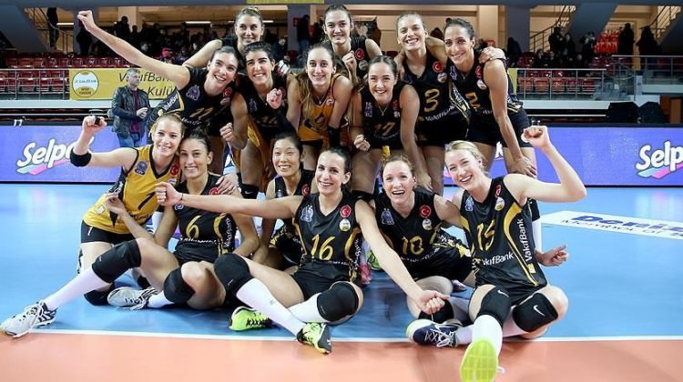 Müthiş maçta gülen Vakıfbank Müthiş maçta gülen Vakıfbank