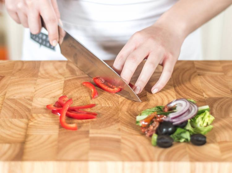 Kırmızı kefalli Niçoise salatası tarifi Kırmızı kefalli Niçoise salatası tarifi