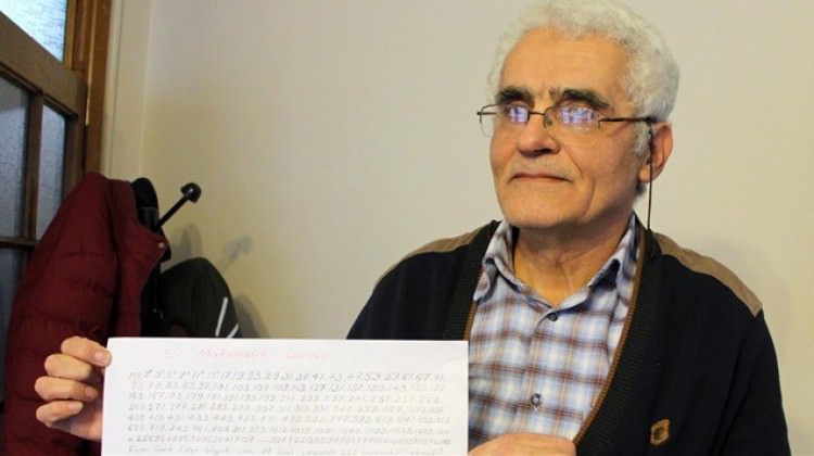 [Resim: bu_soruyu_cozen_herkese_cumhuriyet_altin...3_6325.jpg]