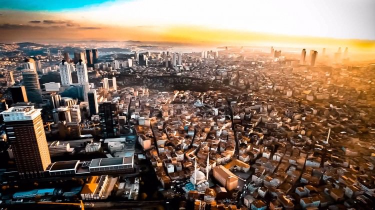 2.5 milyarlık 'ev' bereketi 2.5 milyarlık 'ev' bereketi