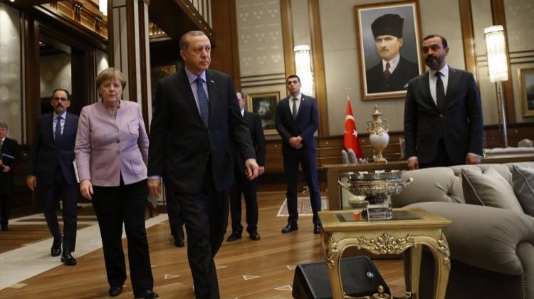 Almanya'dan 'Nazi' sözlerine küstah yanıt Almanya'dan 'Nazi' sözlerine küstah yanıt