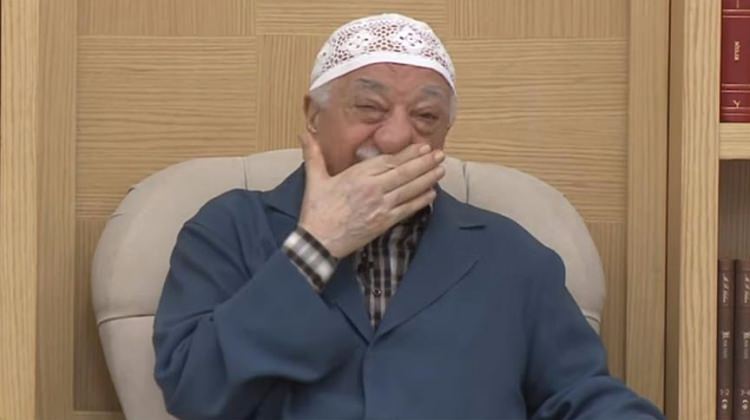 "2025'te dünya bize tabi olacak!" "2025'te dünya bize tabi olacak!"