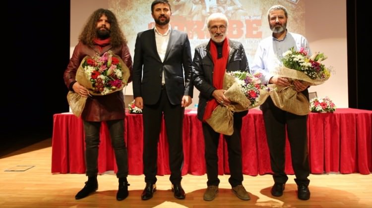 Bilge Kral Aliya İzzetbegoviç anıldı Bilge Kral Aliya İzzetbegoviç anıldı