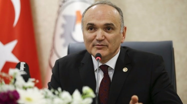 Faruk Özlü: 10 milyar sıcak para gelecek Faruk Özlü: 10 milyar sıcak para gelecek