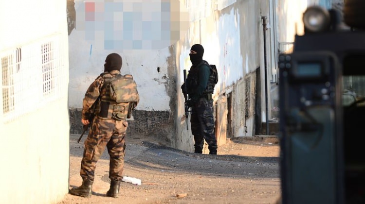 Nusaybin'de sıcak çatışma! Yaralılar var Nusaybin'de sıcak çatışma! Yaralılar var