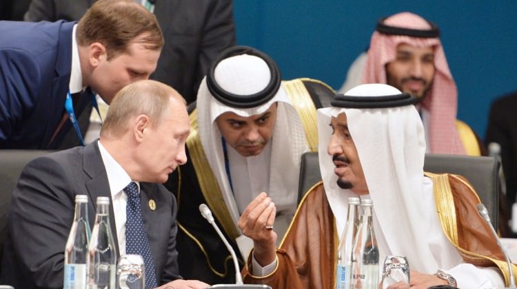 OPEC'in kararı petrol fiyatlarını etkiledi OPEC'in kararı petrol fiyatlarını etkiledi