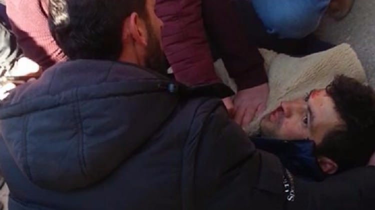 Pazar yerinde silahlı saldırı! 2 ölü Pazar yerinde silahlı saldırı! 2 ölü