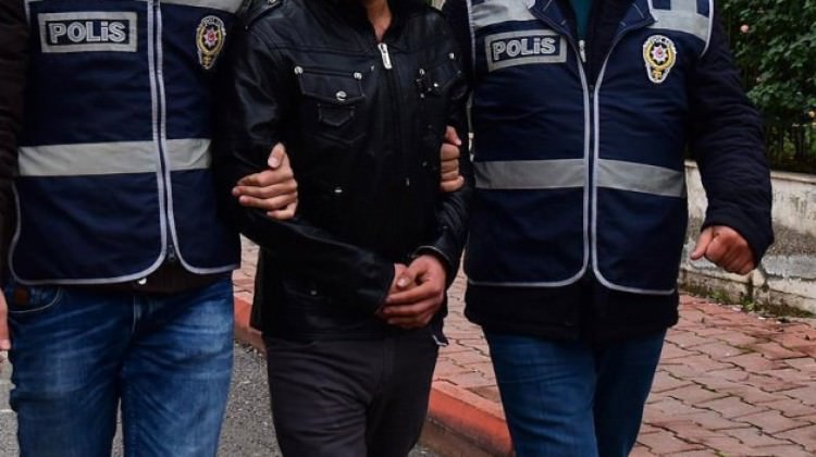 PKK yöneticisi Yunanistan’a kaçarken yakalandı PKK yöneticisi Yunanistan’a kaçarken yakalandı