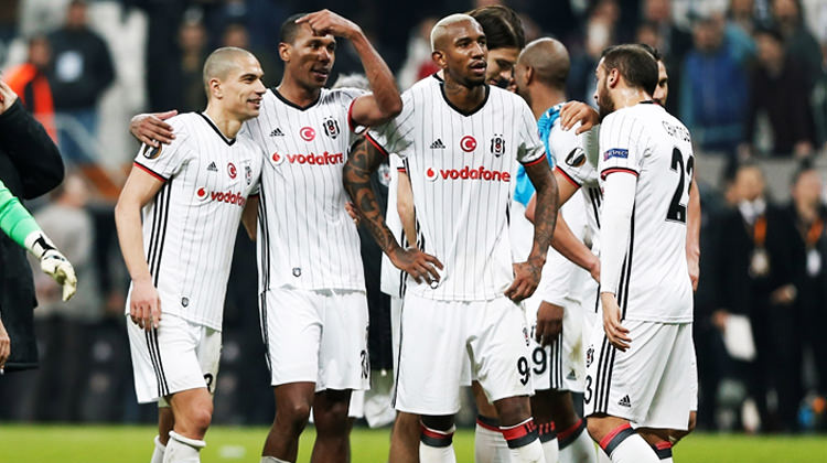 Beşiktaş'a referandum müjdesi geldi! Beşiktaş'a referandum müjdesi geldi!