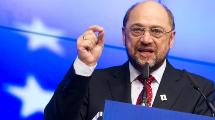 %100 oy oranıyla seçilen Schulz'dan küstah sözler %100 oy oranıyla seçilen Schulz'dan küstah sözler