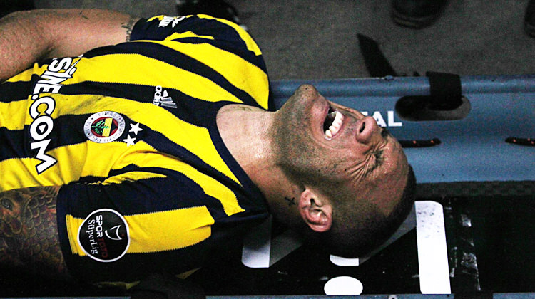 Fernandao ömür boyu vidalarla yaşayacak! Fernandao ömür boyu vidalarla yaşayacak!