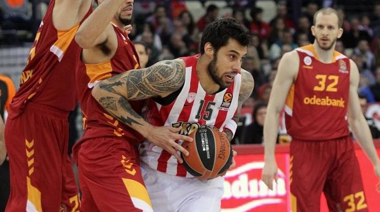 Olympiakos'a ikinci Türk darbesi Olympiakos'a ikinci Türk darbesi