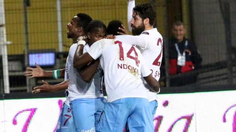 Ege'de 45 dakikalık 'Fırtına' Ege'de 45 dakikalık 'Fırtına'