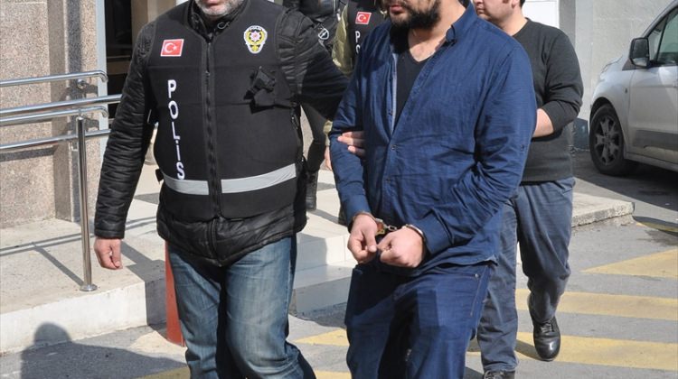 Denizli'deki çeteyi İzmir polisi çökertti Denizli'deki çeteyi İzmir polisi çökertti