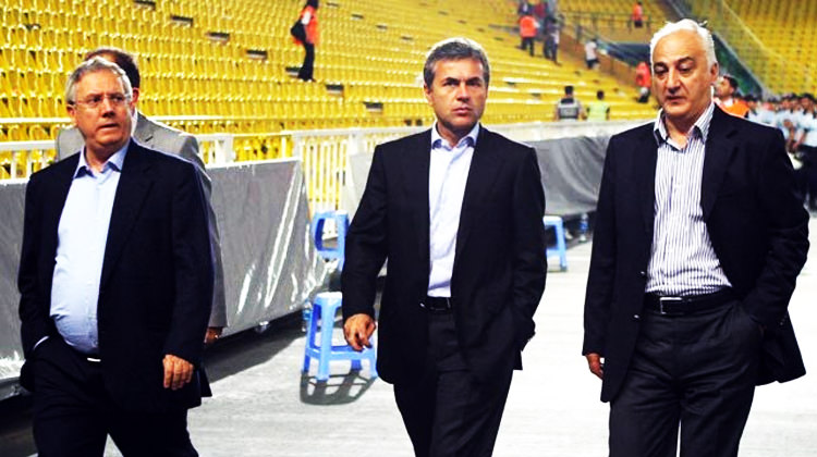 Fenerbahçe'de yeni dönem başlıyor! Fenerbahçe'de yeni dönem başlıyor!