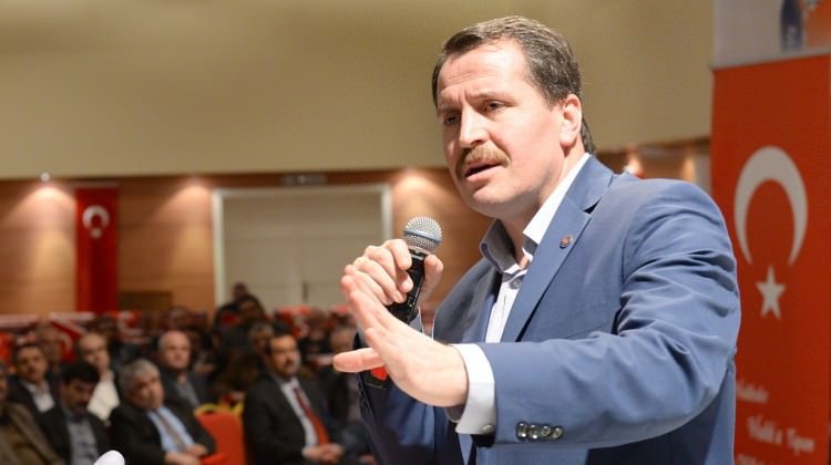 Memur-Sen'den Hollanda'ya sert tepki Memur-Sen'den Hollanda'ya sert tepki