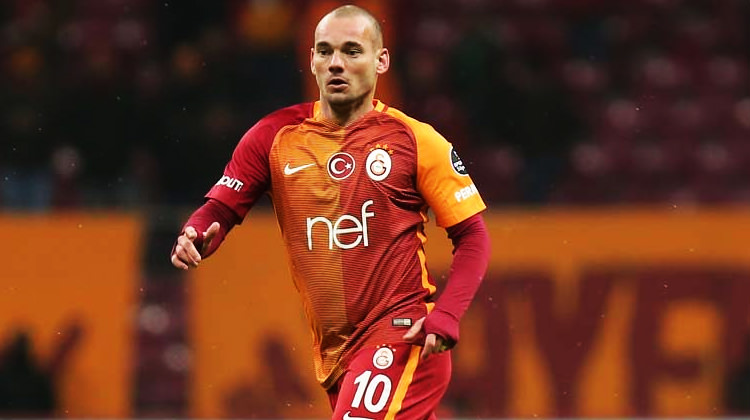 Sneijder net konuştu! 'Gelecek sezon...' Sneijder net konuştu! 'Gelecek sezon...'