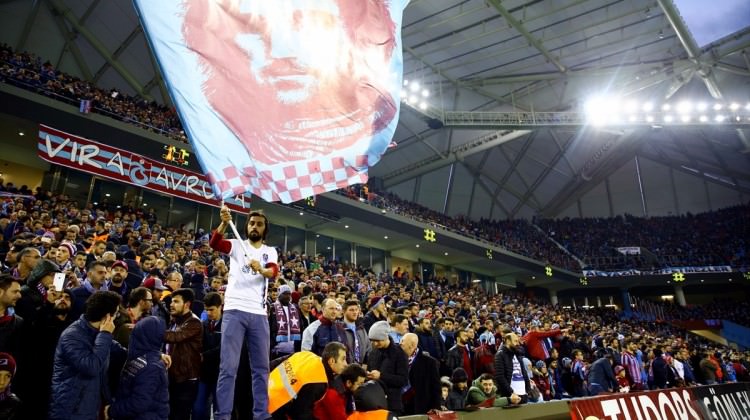 Trabzon'da seyirci rekoru kırıldı! Trabzon'da seyirci rekoru kırıldı!