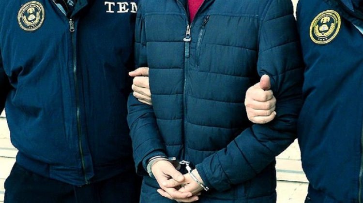 19 eski polis ByLock'tan tutuklandı 19 eski polis ByLock'tan tutuklandı