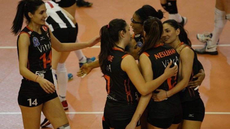 Eczacıbaşı Vitra evinde galip Eczacıbaşı Vitra evinde galip