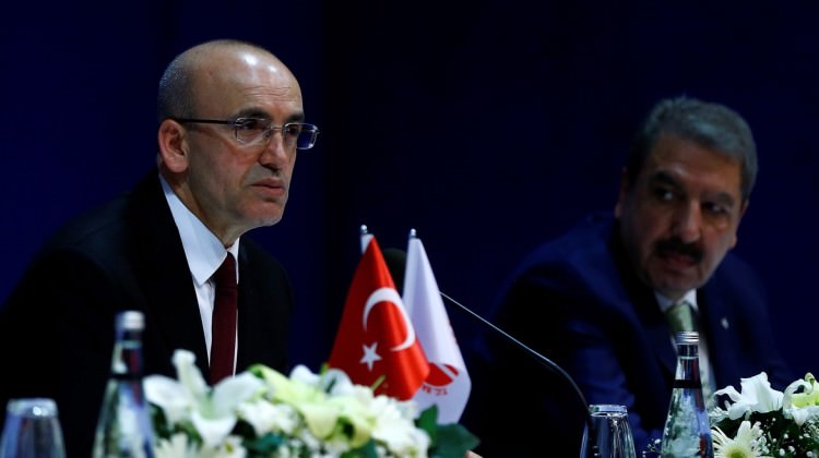 Hükümetten bankalara flaş şart! Hükümetten bankalara flaş şart!
