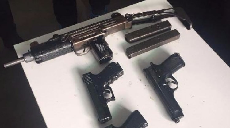 PKK'nın 'Uzi'li suikast timi yakalandı! PKK'nın 'Uzi'li suikast timi yakalandı!