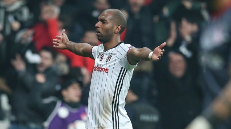 Babel'den Emre Çolak'a destek! Babel'den Emre Çolak'a destek!