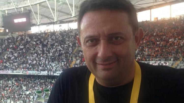 Lyon Beşiktaş maçının spikeri Kerem Öncel sosyal medyayı salladı Lyon Beşiktaş maçının spikeri Kerem Öncel sosyal medyayı salladı