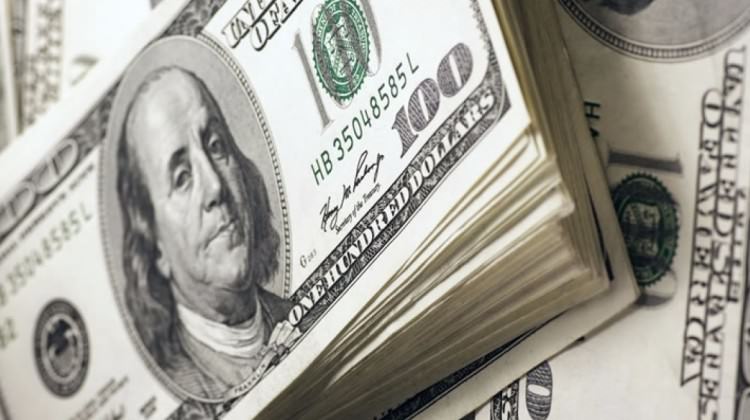 Dolarda hızlı düşüş sürüyor Dolarda hızlı düşüş sürüyor