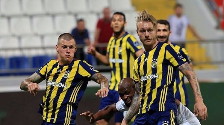 Fenerbahçe savunmasına güveniyor Fenerbahçe savunmasına güveniyor