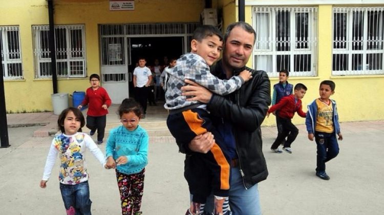 Her şey küçük Barış için Her şey küçük Barış için