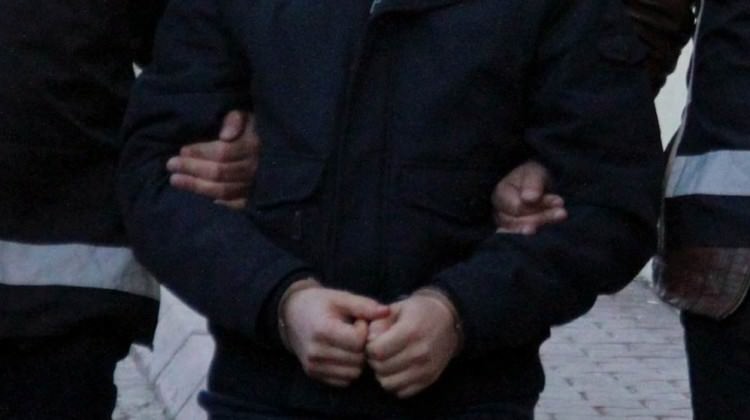 İstanbul’da DEAŞ operasyonu: 12 tutuklama İstanbul’da DEAŞ operasyonu: 12 tutuklama